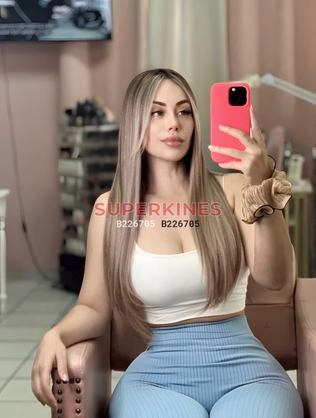 Karoline 921045756, Escort en Lima